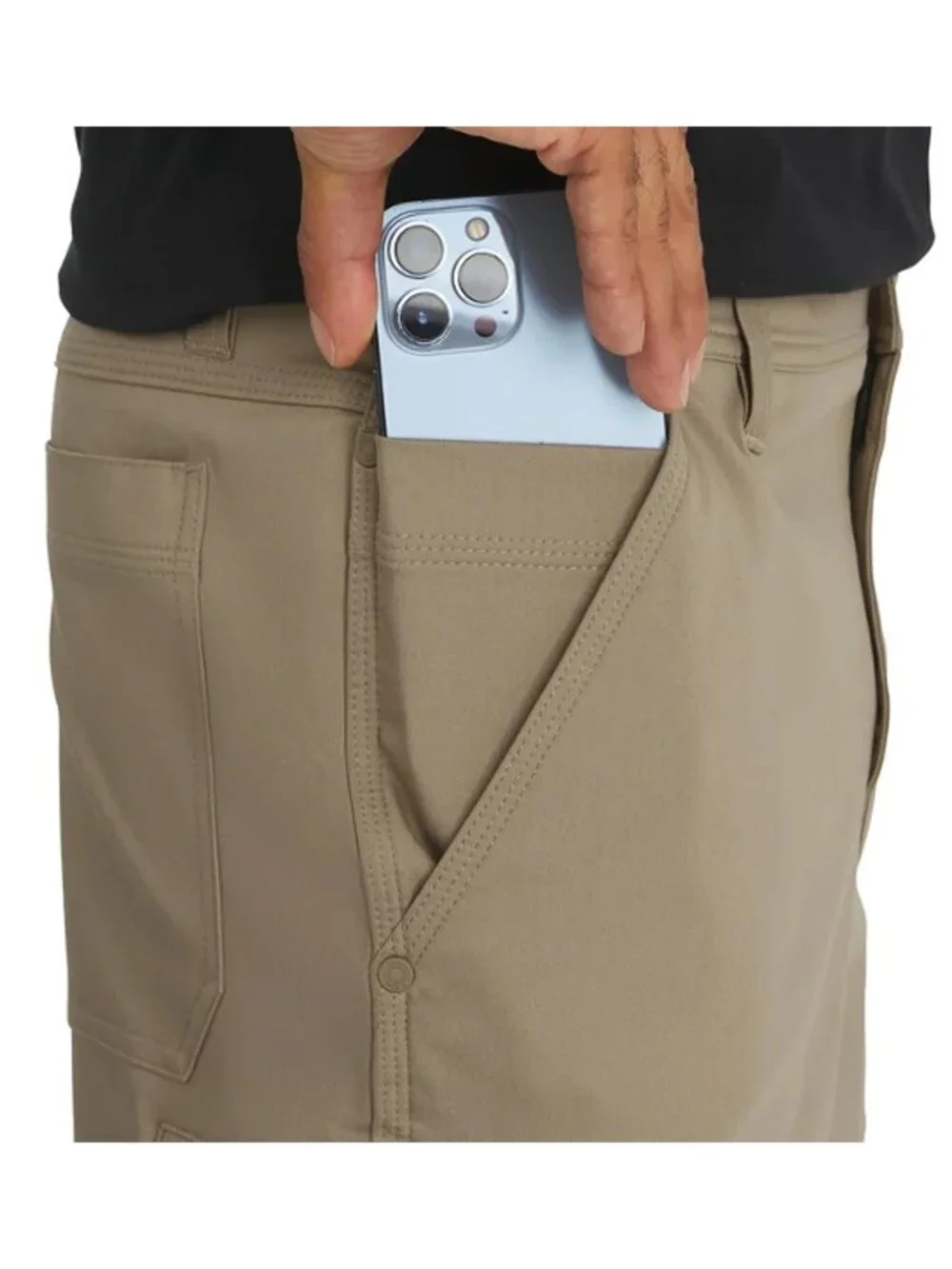 Wrangler Men's Utility Short